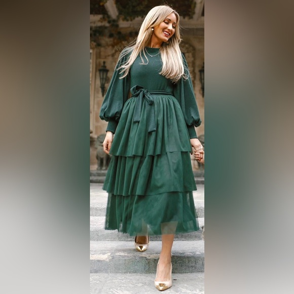 Ivy City Co Green Cosette Dress - Picture 3 of 4